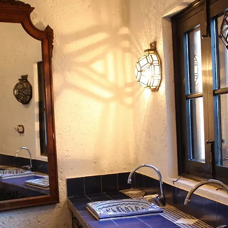Hotel Jardin De La Muralla